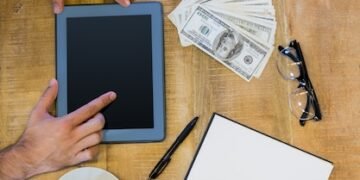 Debt Management Strategies: Your 2025 Guide to Financial Freedom in the US - Cover Image